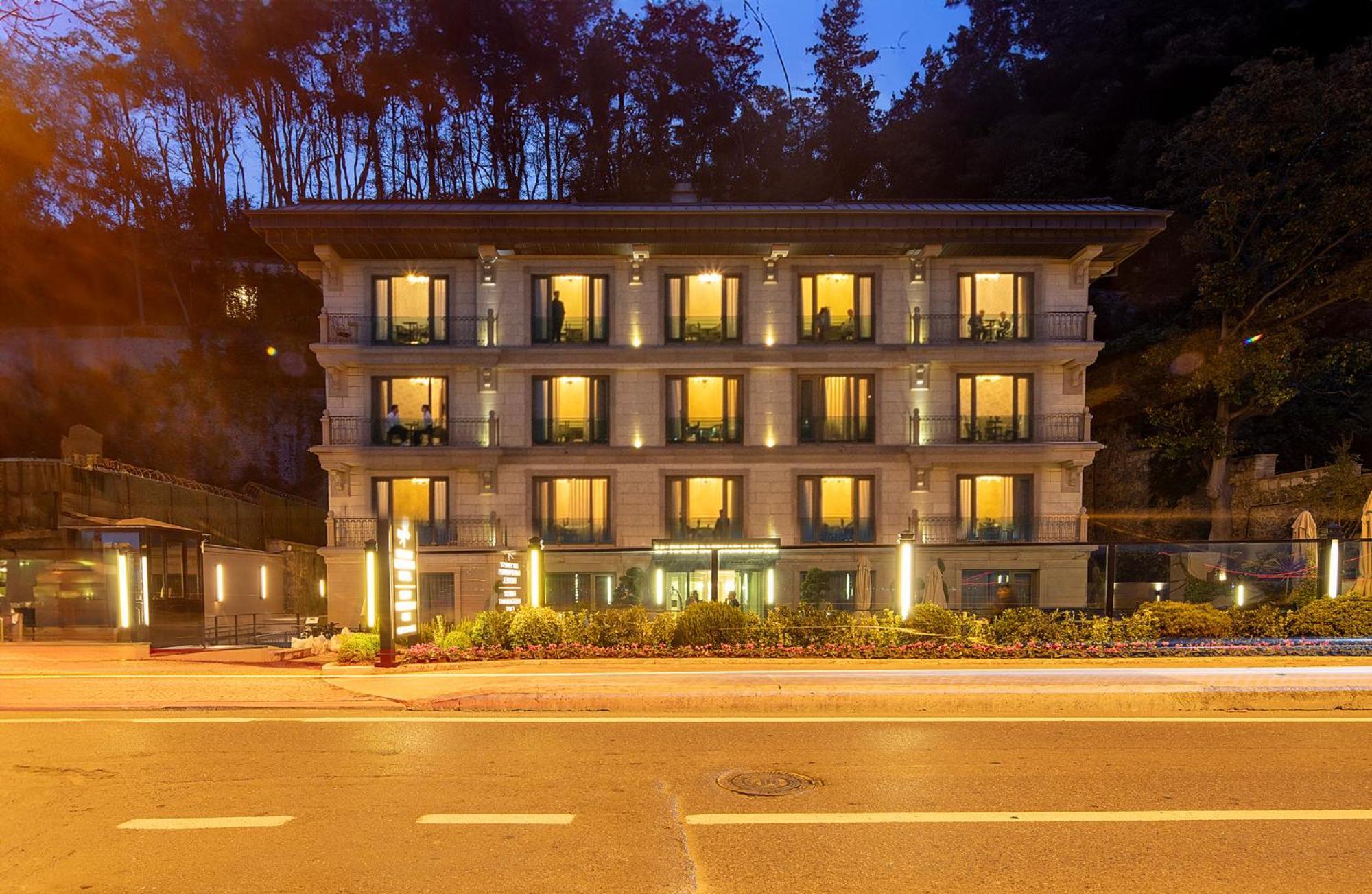 Mfb Tarabya Hotel Istanbul Exterior photo